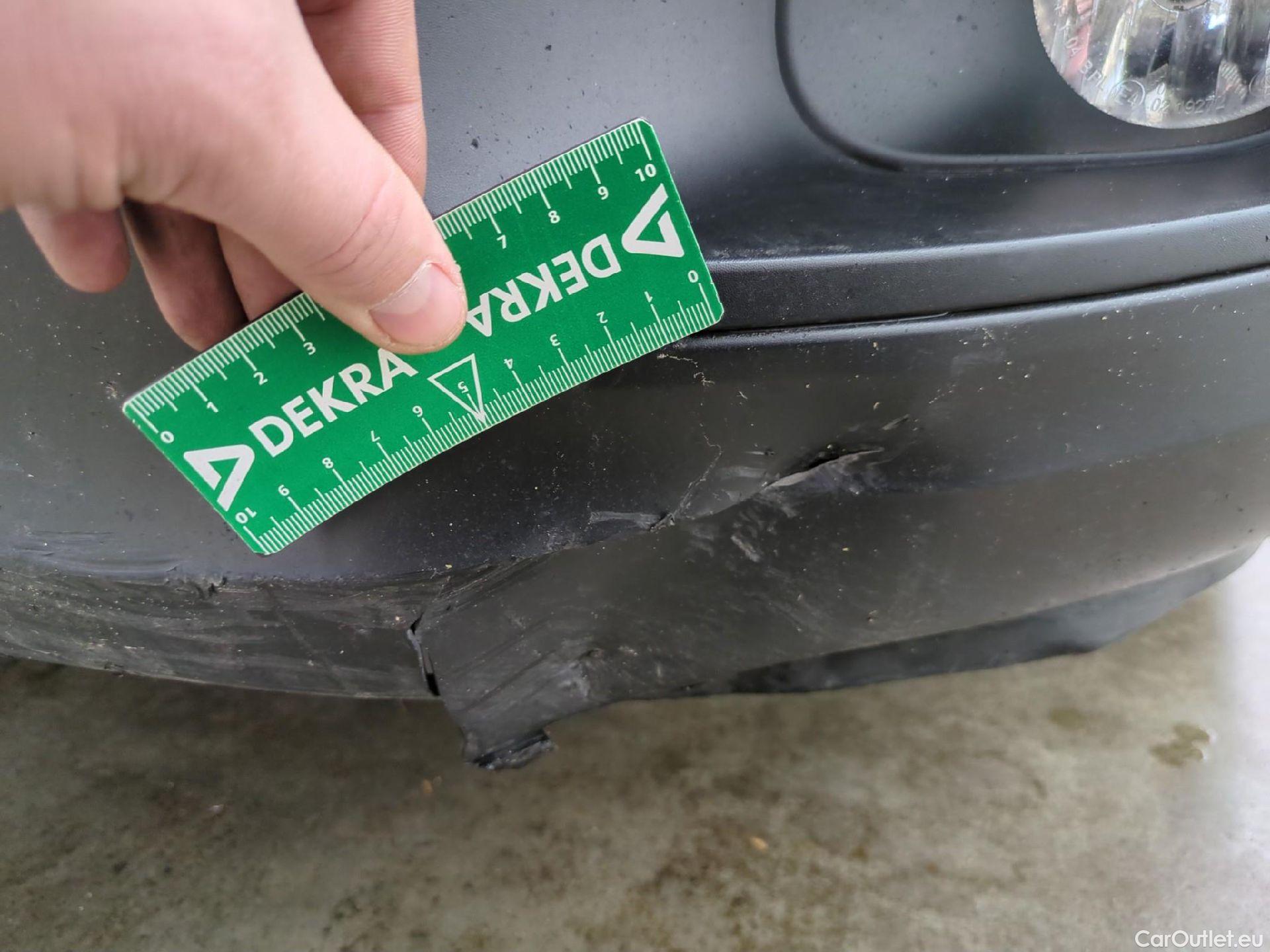  Citroen  C3  Société Feel Nav 1.5 BlueHDI 100CV BVM5 E6dT #34