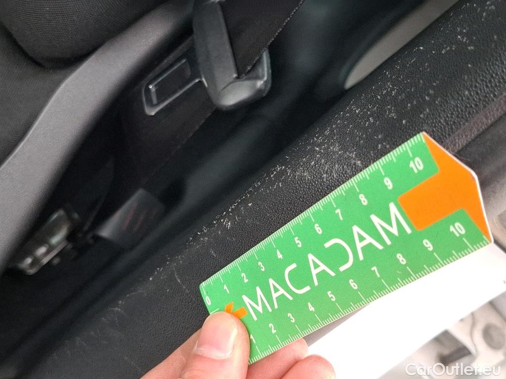  Citroen  C3  Feel Business 1.2 PureTech 80CV BVM5 E6d #2