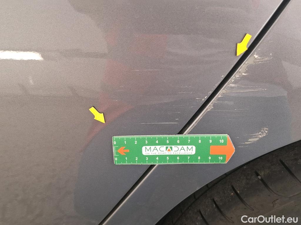  Bmw  Serie 1 Série 1 Berline 118 i Edition Sport 1.5 135CV BVA7 E6d #24