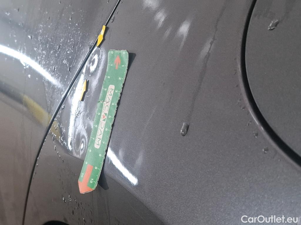  Ford  Fiesta  Business NAV 1.1 85CV BVM5 E6 #36