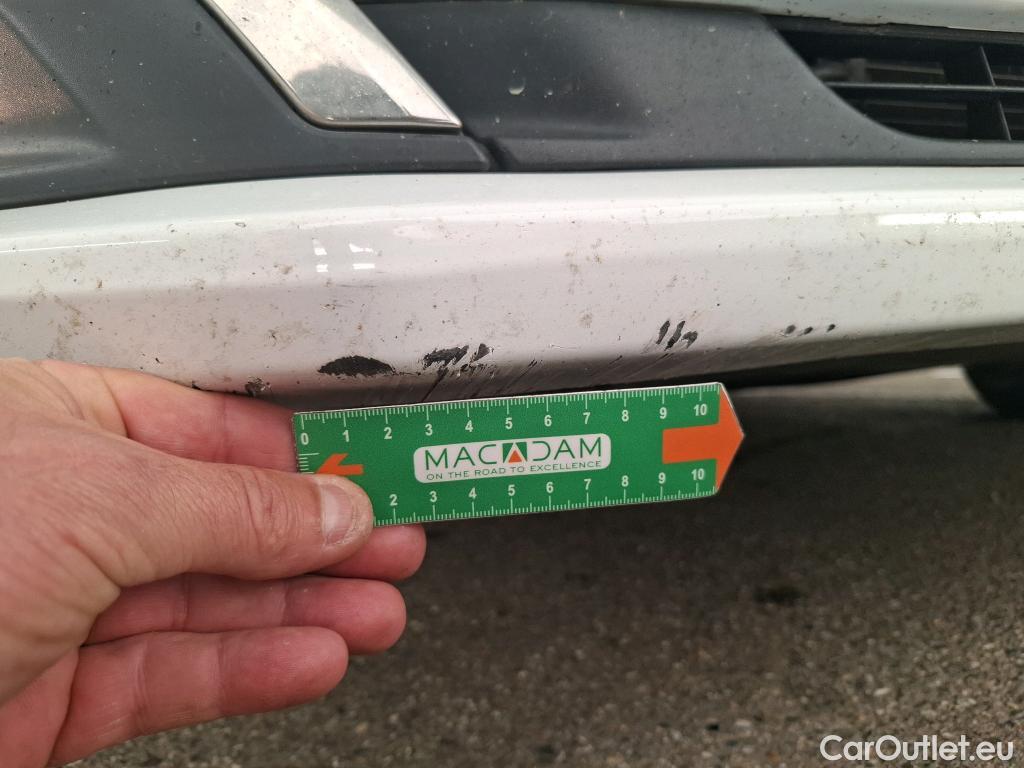  Peugeot  208 PEUGEOT  / 2015 / 5P / Berline &BLUEHDI 100 €6.c S&S ALLURE BUSINESS #25