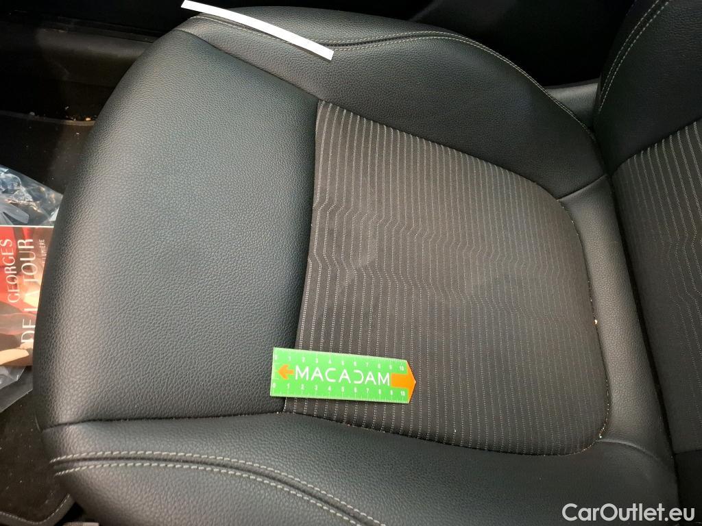  Mercedes  CLA-Klasse MERCEDES-BENZ CLA Shooting Brake / 2019 / 5P / Break CLA 200 d Business Line BA8 #20