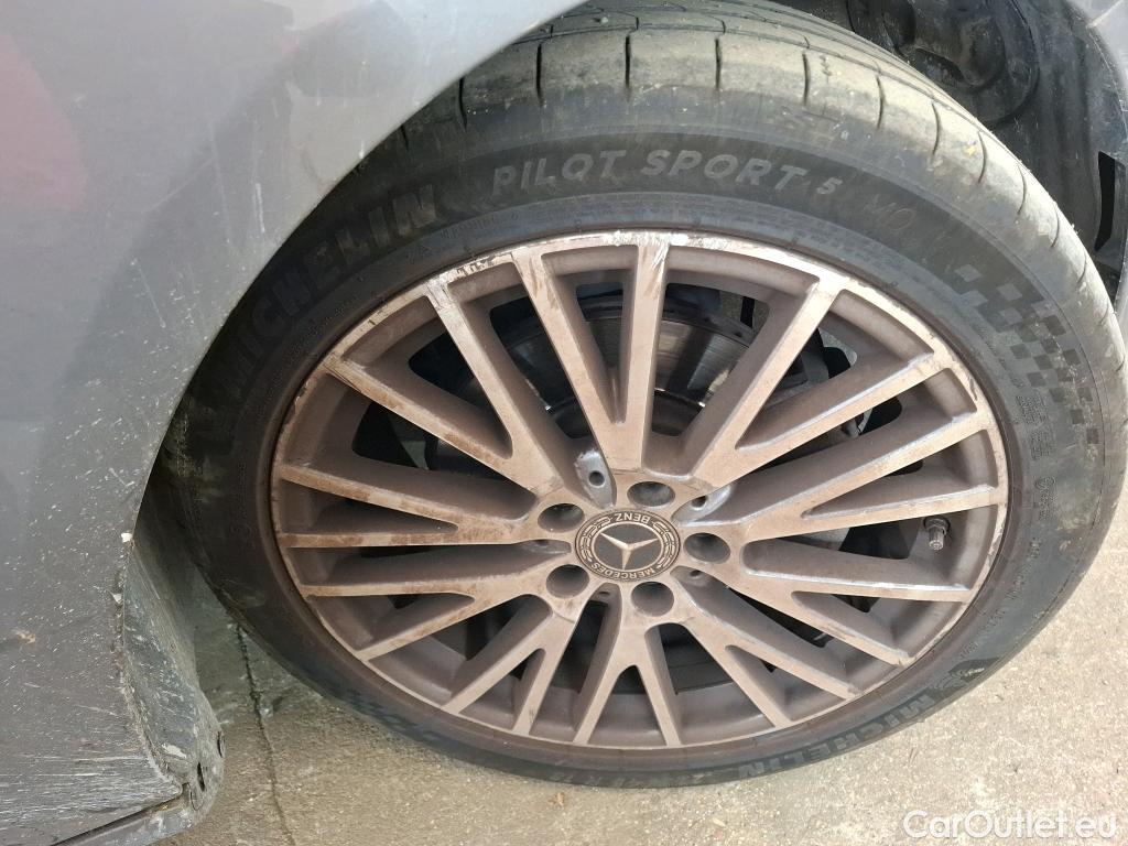  Mercedes  CLA-Klasse MERCEDES-BENZ CLA Shooting Brake / 2019 / 5P / Break CLA 200 d Business Line BA8 #8