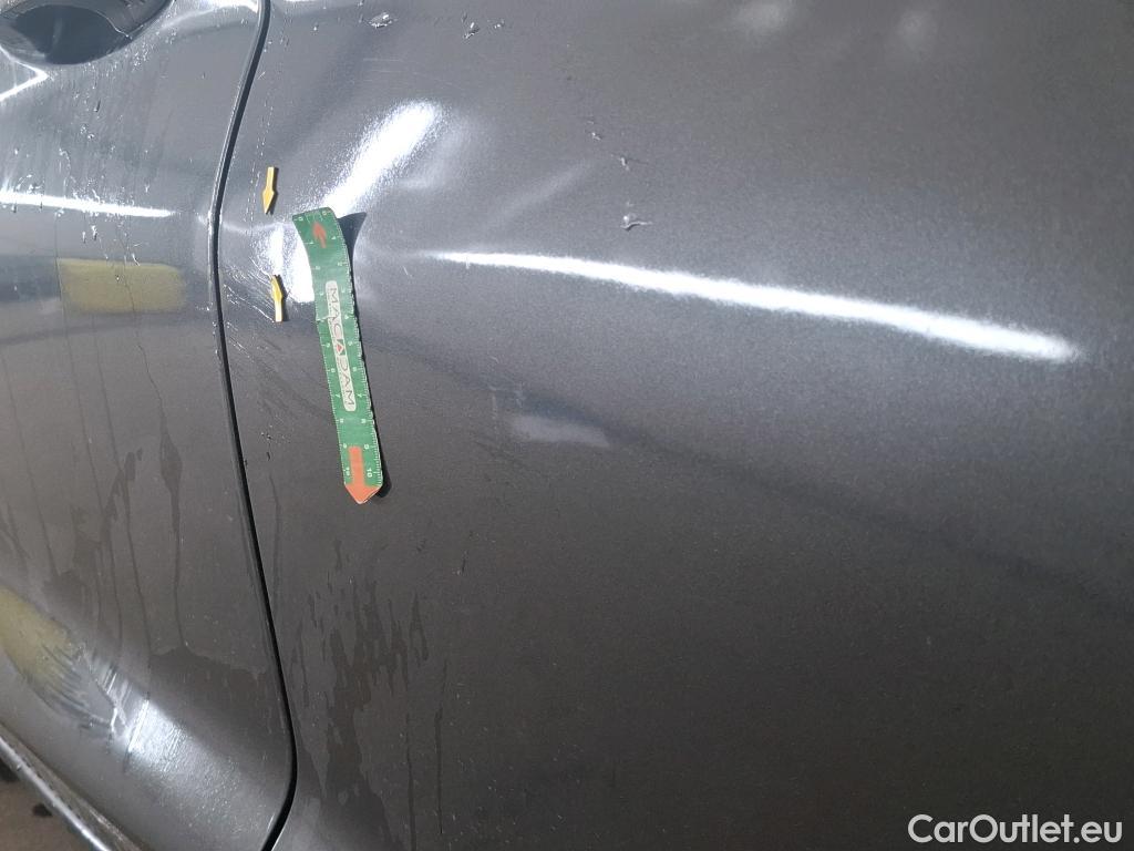  Ford  Fiesta  Business NAV 1.1 85CV BVM5 E6 #9