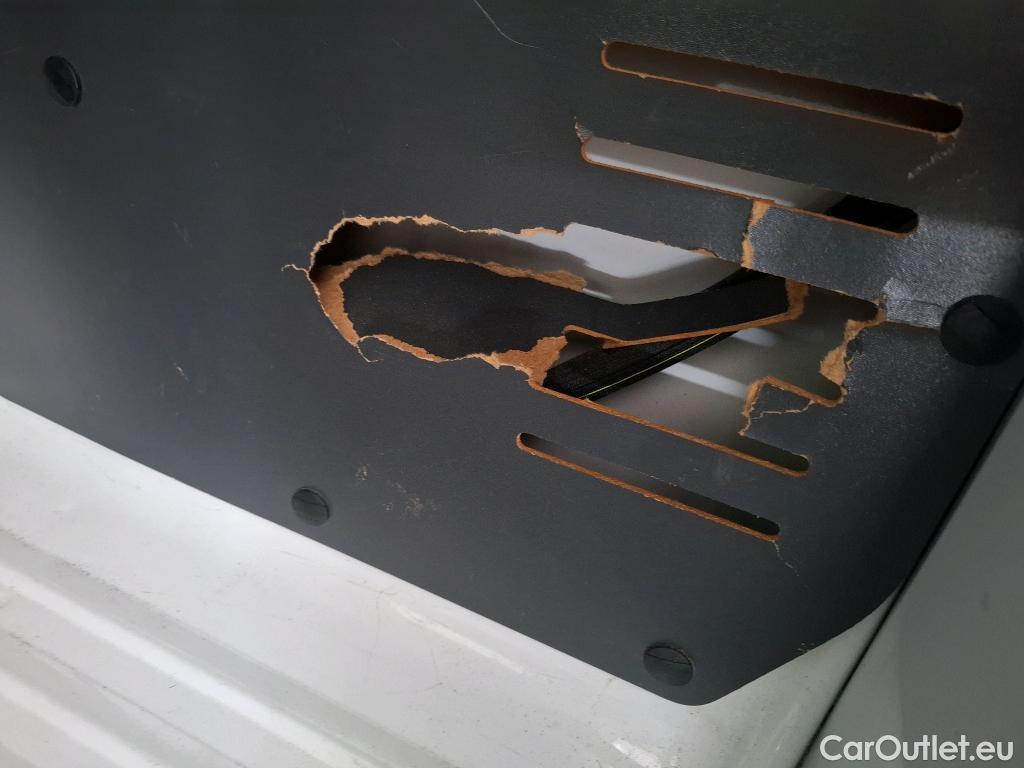  Citroen  Jumpy CITROEN  / 2016 / 4P / Combi Taille XL BlueHDi 120 S&S BVM6 Confort #41