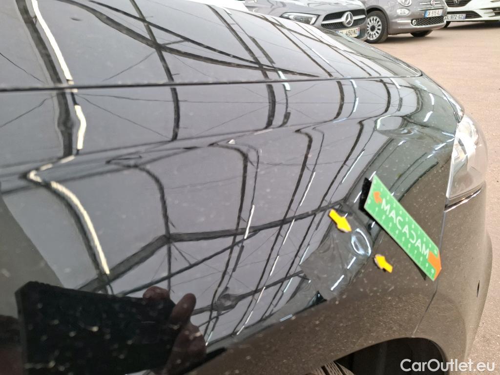  Mercedes  A-Klasse MERCEDES-BENZ Classe A Compact / 2018 / 5P / Berline A 180 d Business Line BVA #29