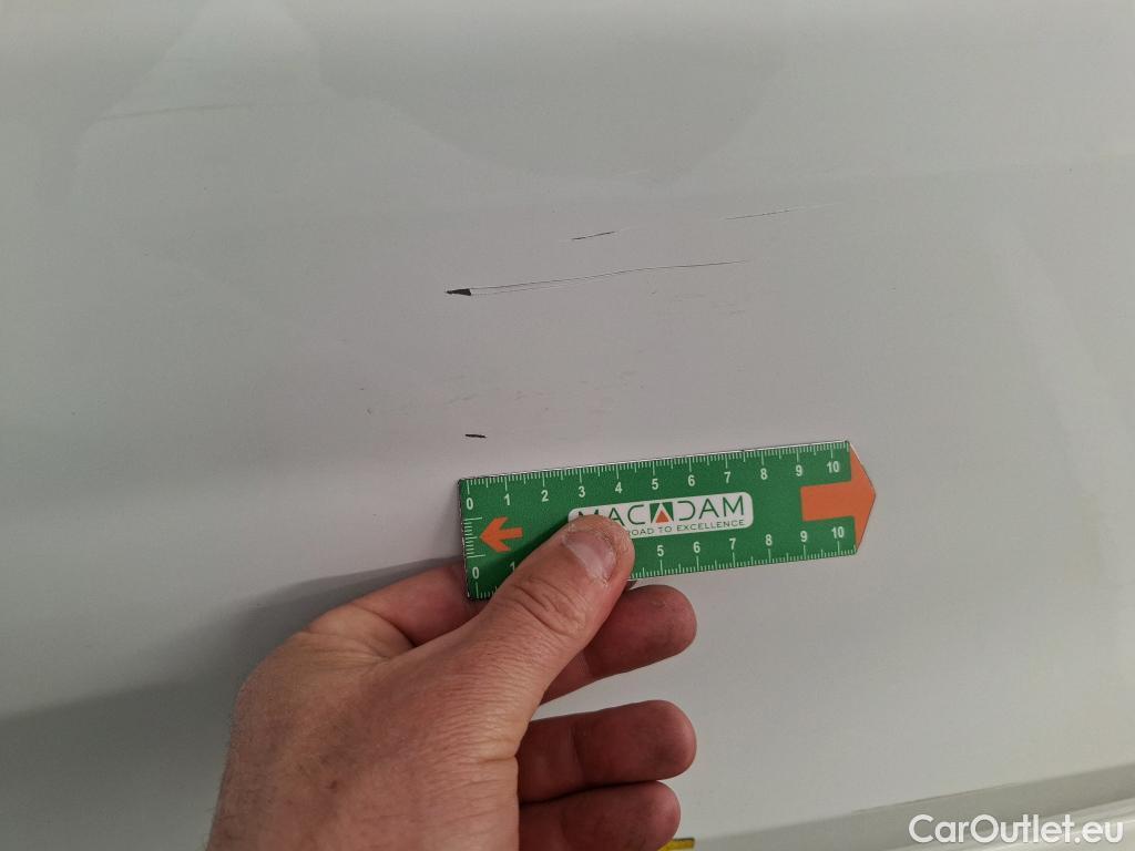  Peugeot  208 PEUGEOT  / 2015 / 5P / Berline &BLUEHDI 100 €6.c S&S ALLURE BUSINESS #5