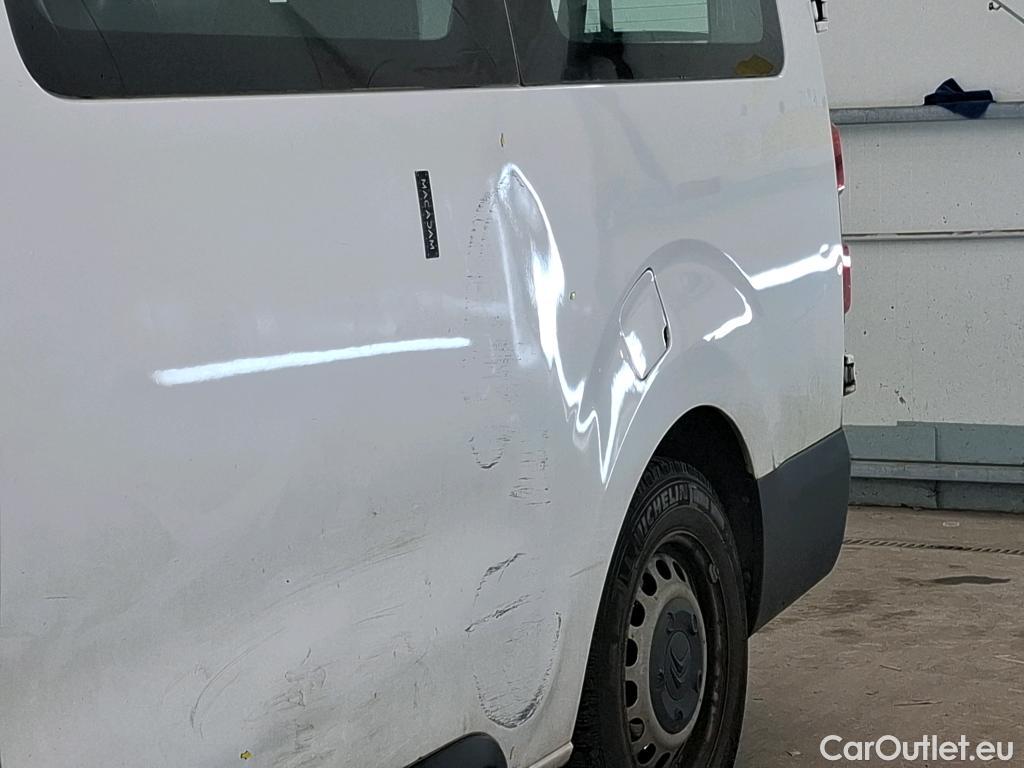  Citroen  Jumpy CITROEN  / 2016 / 4P / Combi Taille XL BlueHDi 120 S&S BVM6 Confort #4