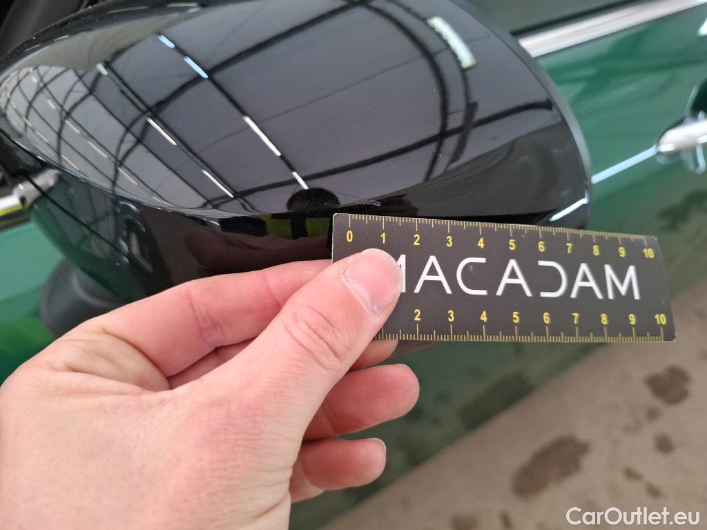  Mini  Clubman MINI  / 2019 / 5P / Break Cooper Knightsbridge 136 ch BVA7(SP) #38