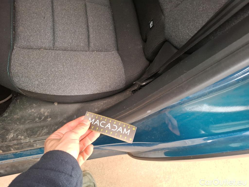  Citroen  C4 Cactus  Feel Business 1.5 BlueHDi 100CV BVM6 E6d #42