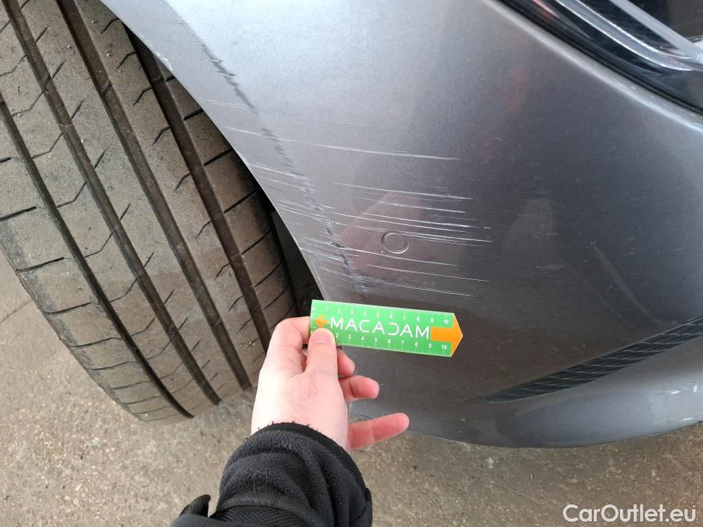  Mercedes  CLA-Klasse MERCEDES-BENZ CLA Shooting Brake / 2019 / 5P / Break CLA 200 d Business Line BA8 #2