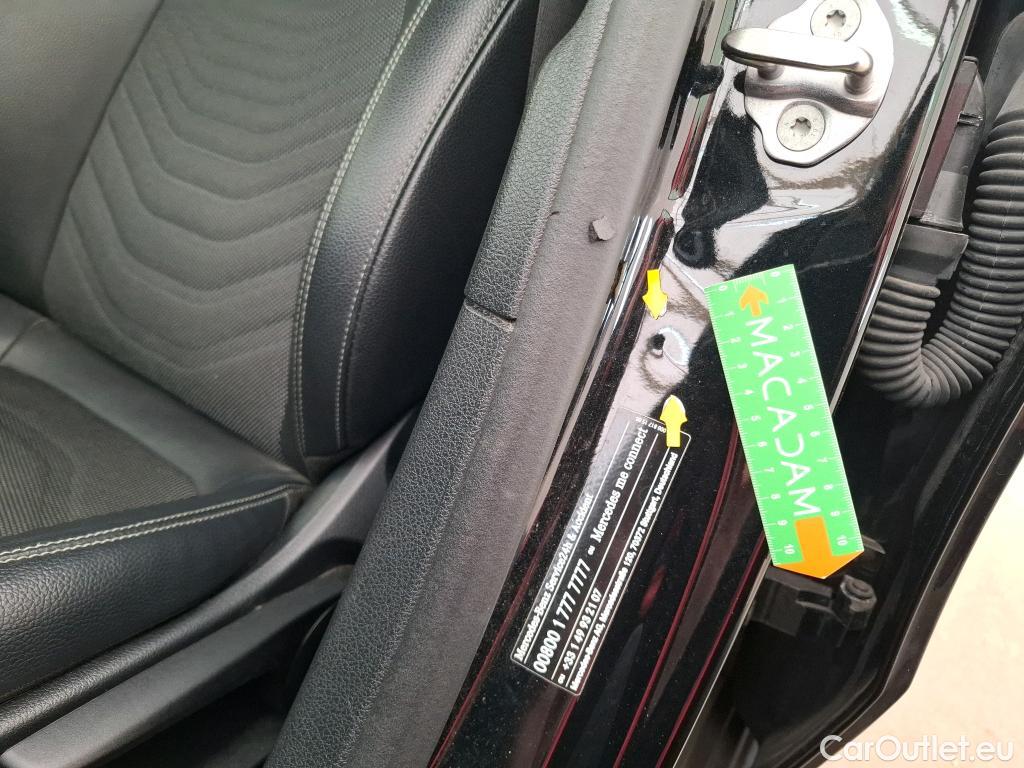  Mercedes  A-Klasse MERCEDES-BENZ Classe A Compact / 2018 / 5P / Berline A 180 d Business Line BVA #19