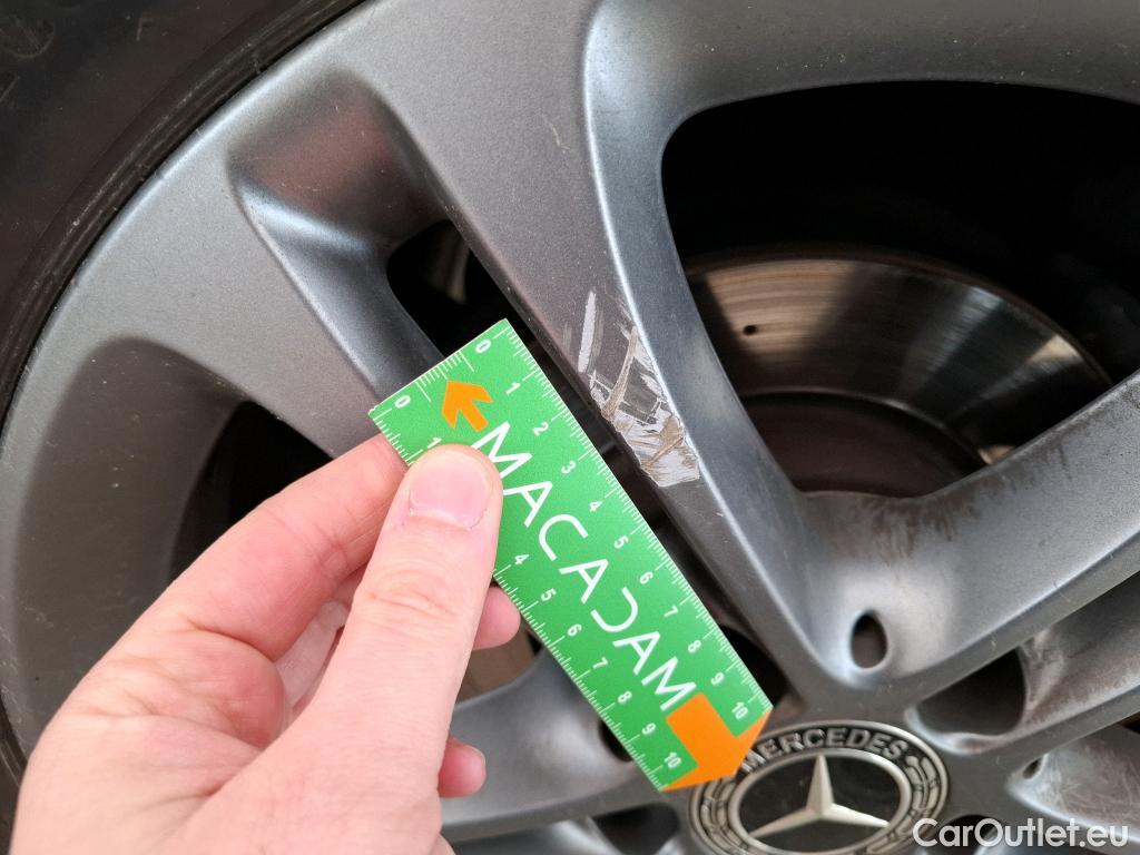  Mercedes  A-Klasse MERCEDES-BENZ Classe A Compact / 2018 / 5P / Berline A 180 d Business Line BVA #9