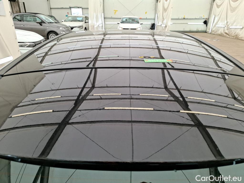  Mercedes  A-Klasse MERCEDES-BENZ Classe A Compact / 2018 / 5P / Berline A 180 d Business Line BVA #31