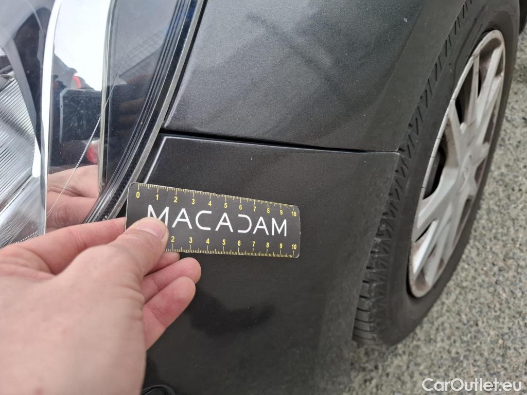  Ford  Fiesta  Business NAV 1.1 85CV BVM5 E6 #19