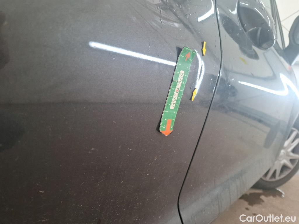  Ford  Fiesta  Business NAV 1.1 85CV BVM5 E6 #6