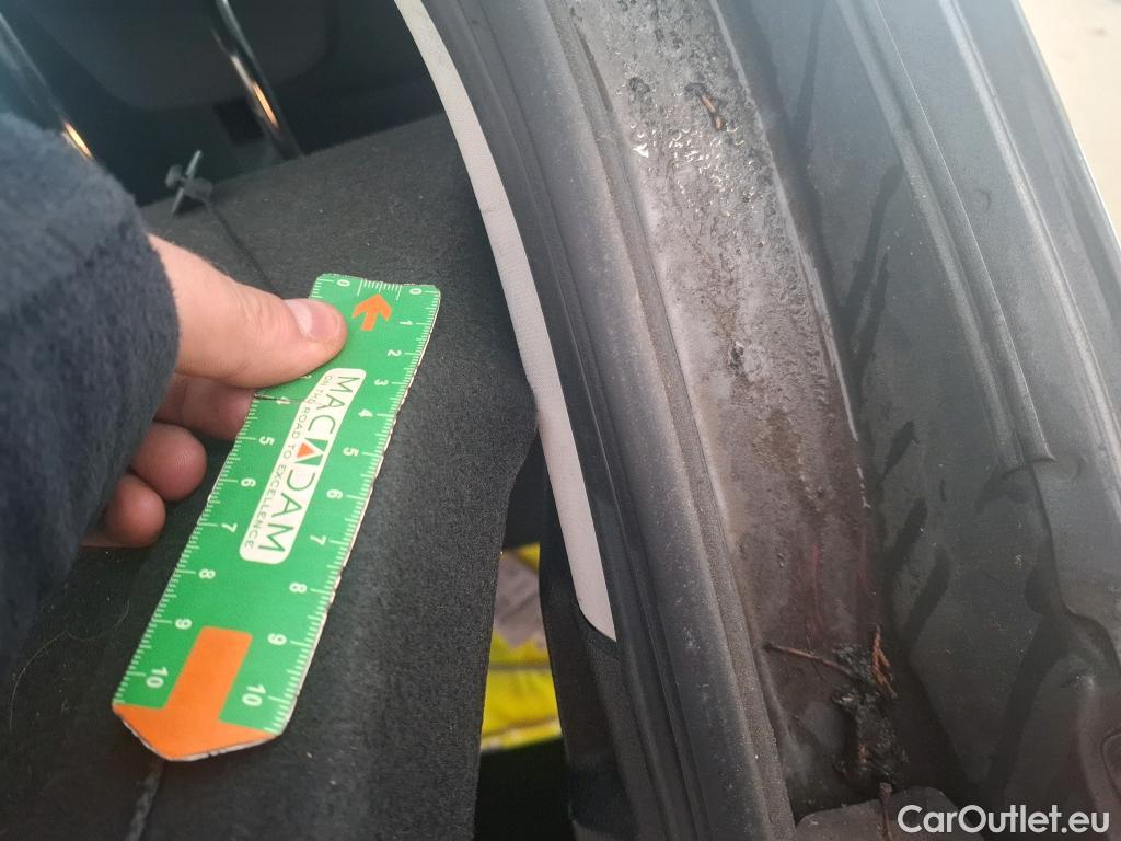  Ford  Fiesta  Business NAV 1.1 85CV BVM5 E6 #30