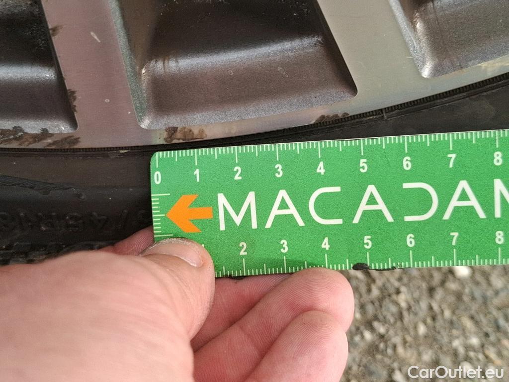  Mercedes  CLA-Klasse MERCEDES-BENZ CLA Coupe / 2019 / 4P / Coupé CLA 180 Business Line BA7 #63