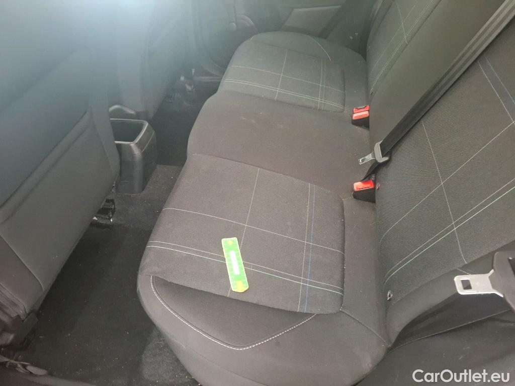  Ford  Fiesta  Business NAV 1.1 85CV BVM5 E6 #45