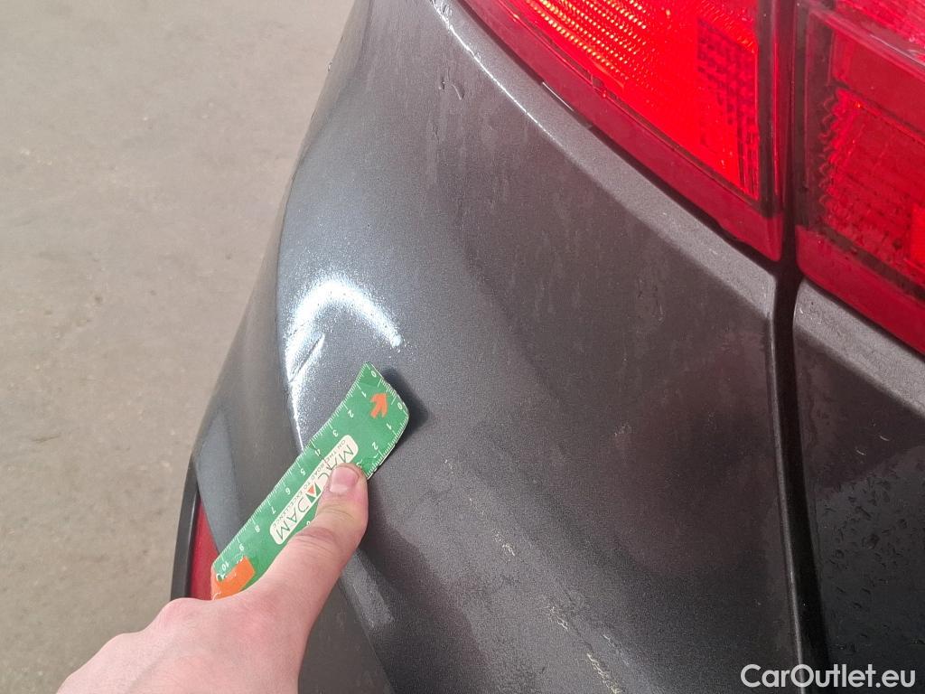  Ford  Fiesta  Business NAV 1.1 85CV BVM5 E6 #23