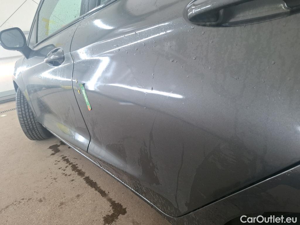  Ford  Fiesta  Business NAV 1.1 85CV BVM5 E6 #7