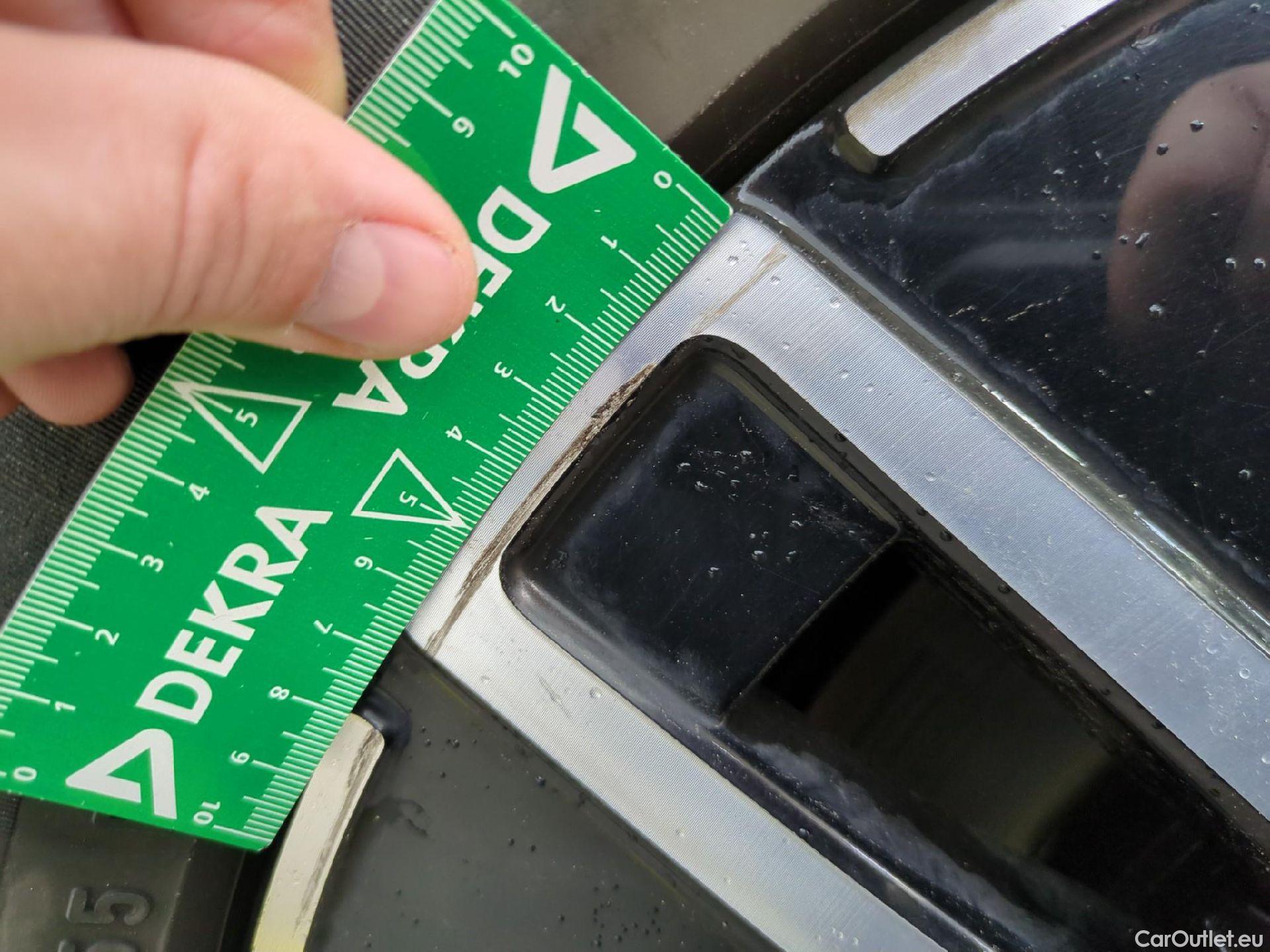  Mercedes  GLA MERCEDES-BENZ  / 2020 / 5P / SUV  200 D BUSINESS LINE DCT #3