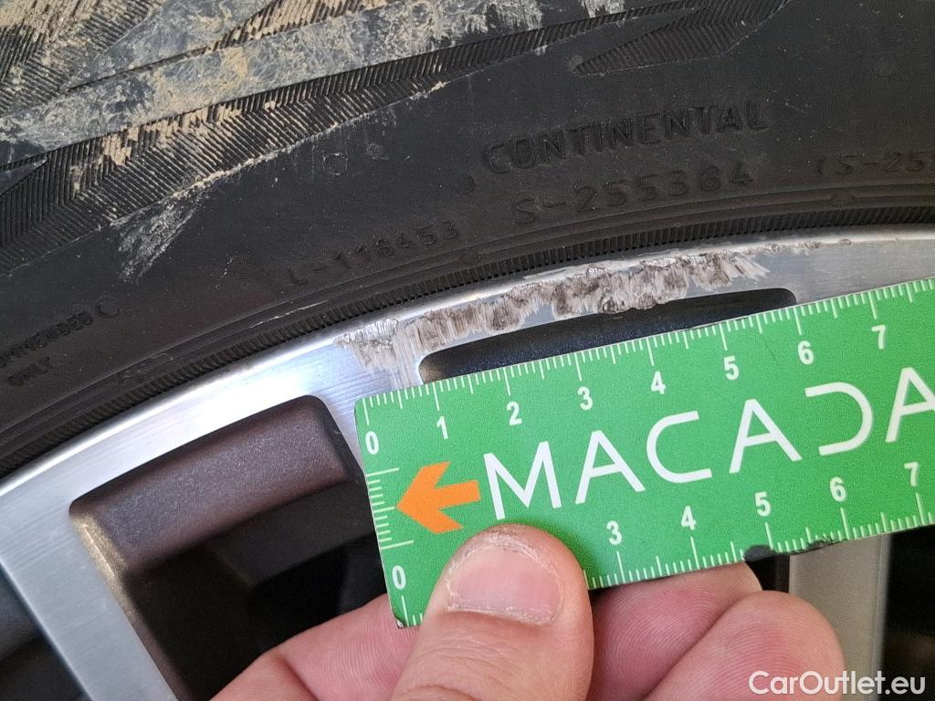  Mercedes  CLA-Klasse MERCEDES-BENZ CLA Coupe / 2019 / 4P / Coupé CLA 180 Business Line BA7 #52