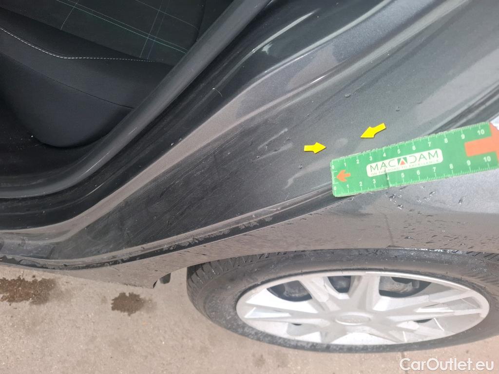  Ford  Fiesta  Business NAV 1.1 85CV BVM5 E6 #33