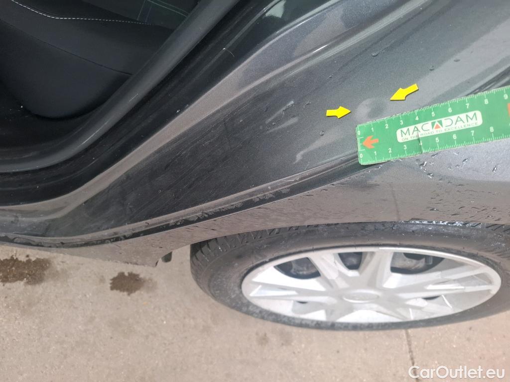  Ford  Fiesta  Business NAV 1.1 85CV BVM5 E6 #34