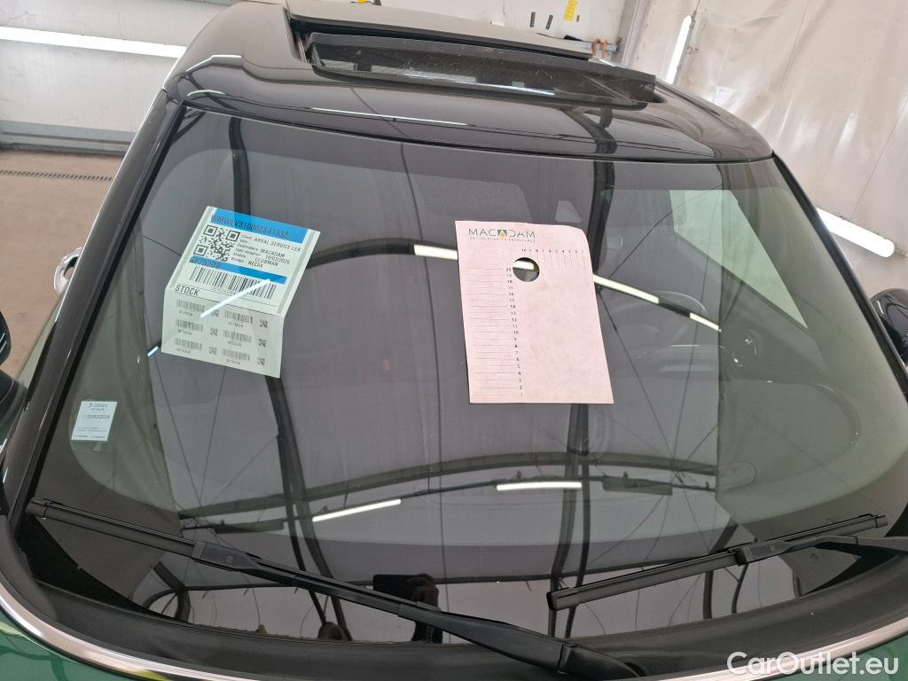  Mini  Clubman MINI  / 2019 / 5P / Break Cooper Knightsbridge 136 ch BVA7(SP) #43