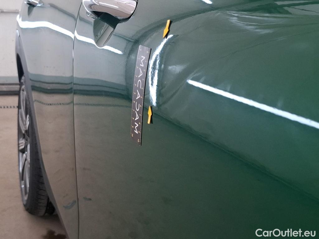  Mini  Clubman MINI  / 2019 / 5P / Break Cooper Knightsbridge 136 ch BVA7(SP) #21