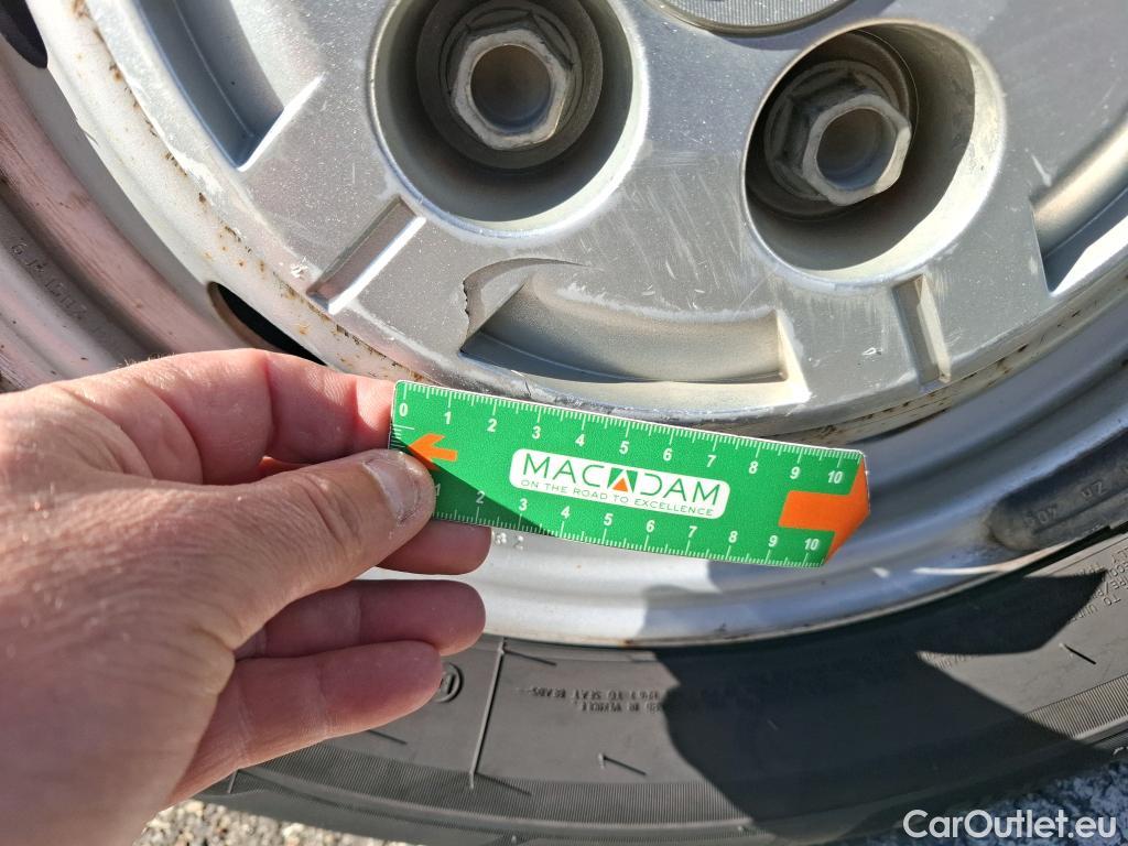  Citroen  Jumper CITROEN  Benne SC / 2014 / 2P / Benne basculante 35 L2 BlueHDi 130 BVM6 Confort #23