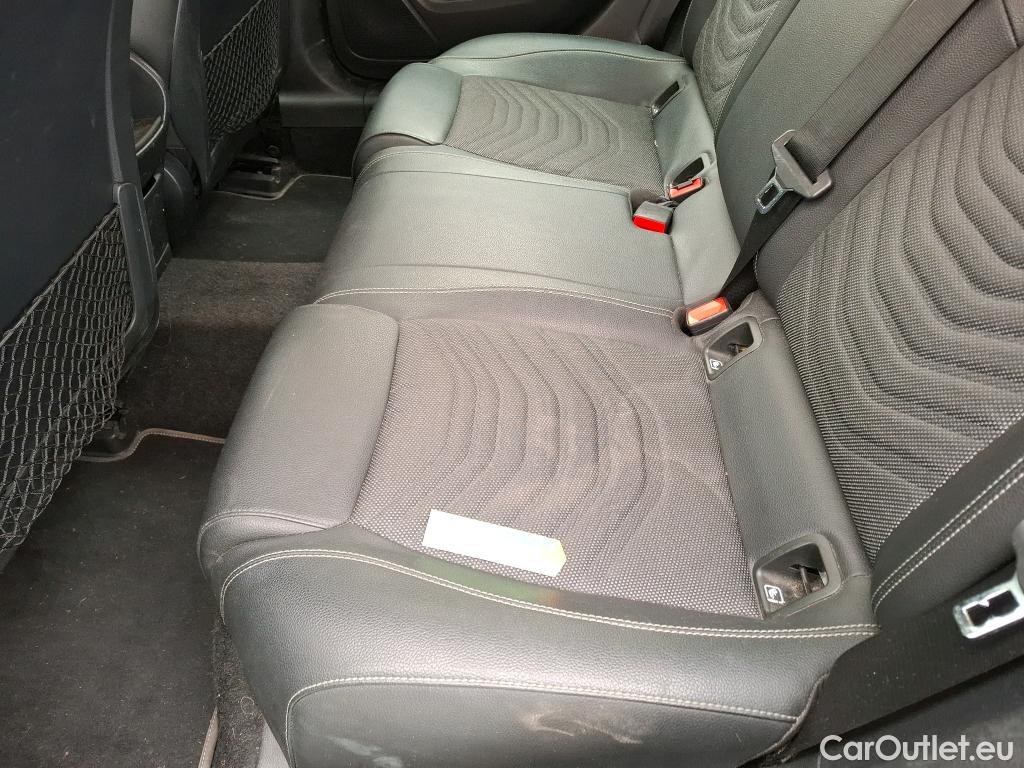  Mercedes  A-Klasse MERCEDES-BENZ Classe A Compact / 2018 / 5P / Berline A 180 d Business Line BVA #35