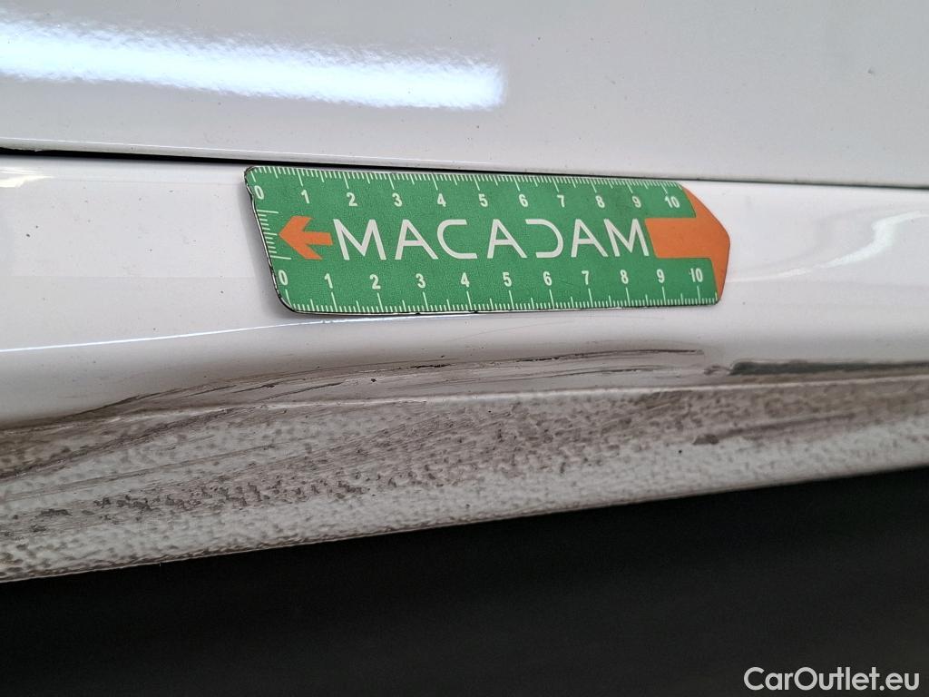  Peugeot  208  Premium 1.5 HDi 100CV BVM6 E6d #3