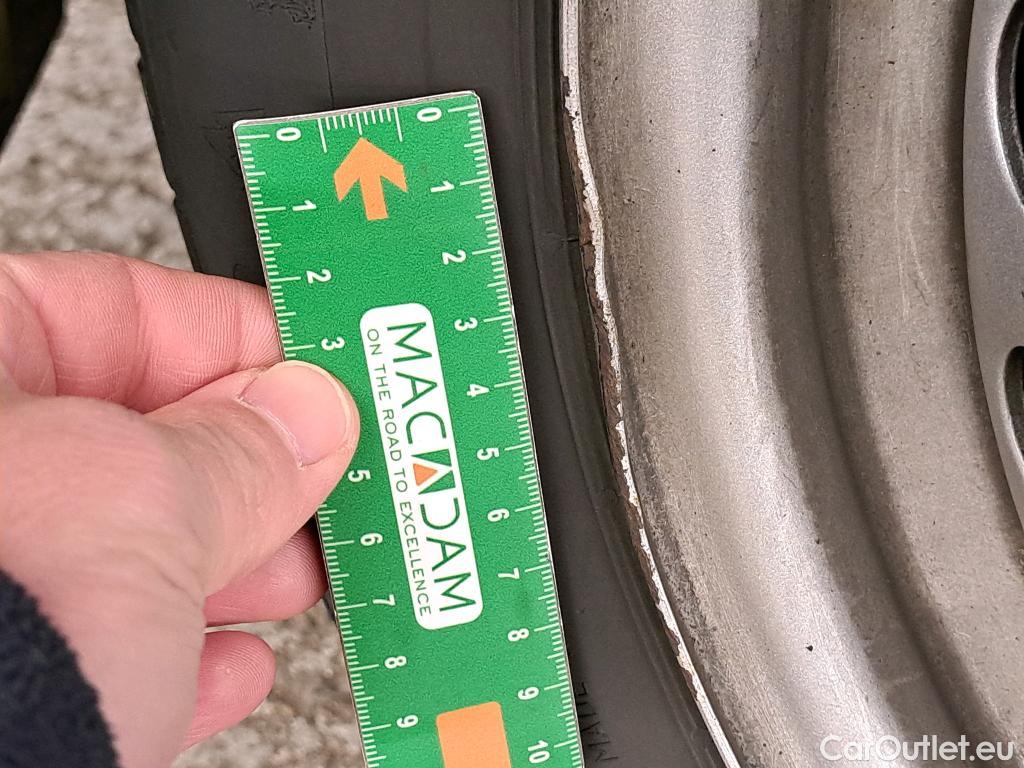  Renault  EXPRESS  Confort 1.5 dCi 95CV BVM6 E6d #13