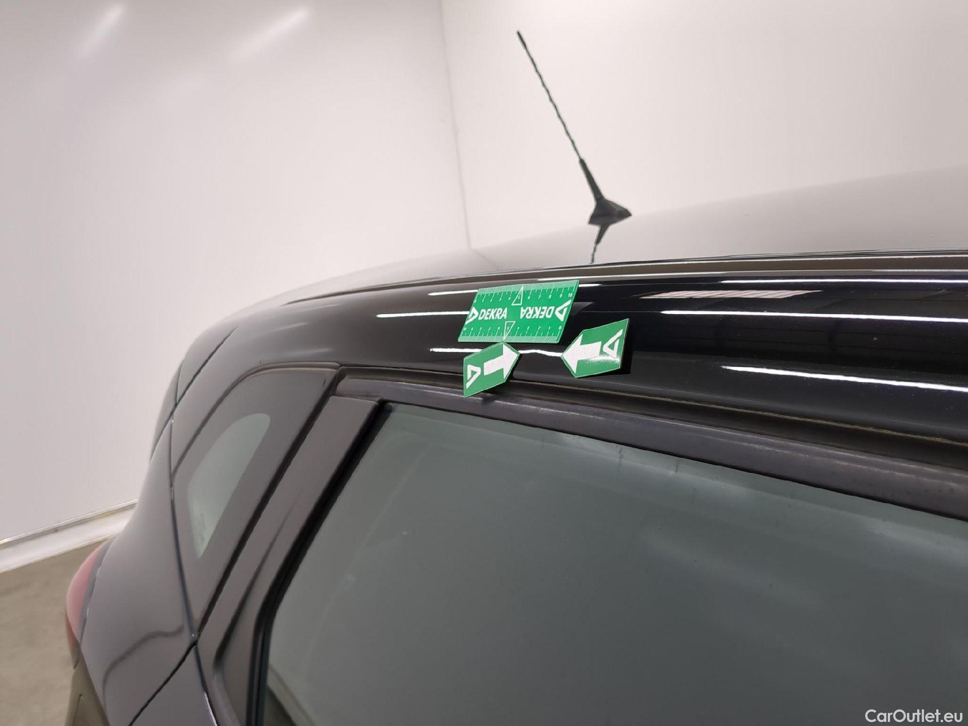  Renault  Captur RENAULT  5p Crossover Business dCi 90 - 18 #43