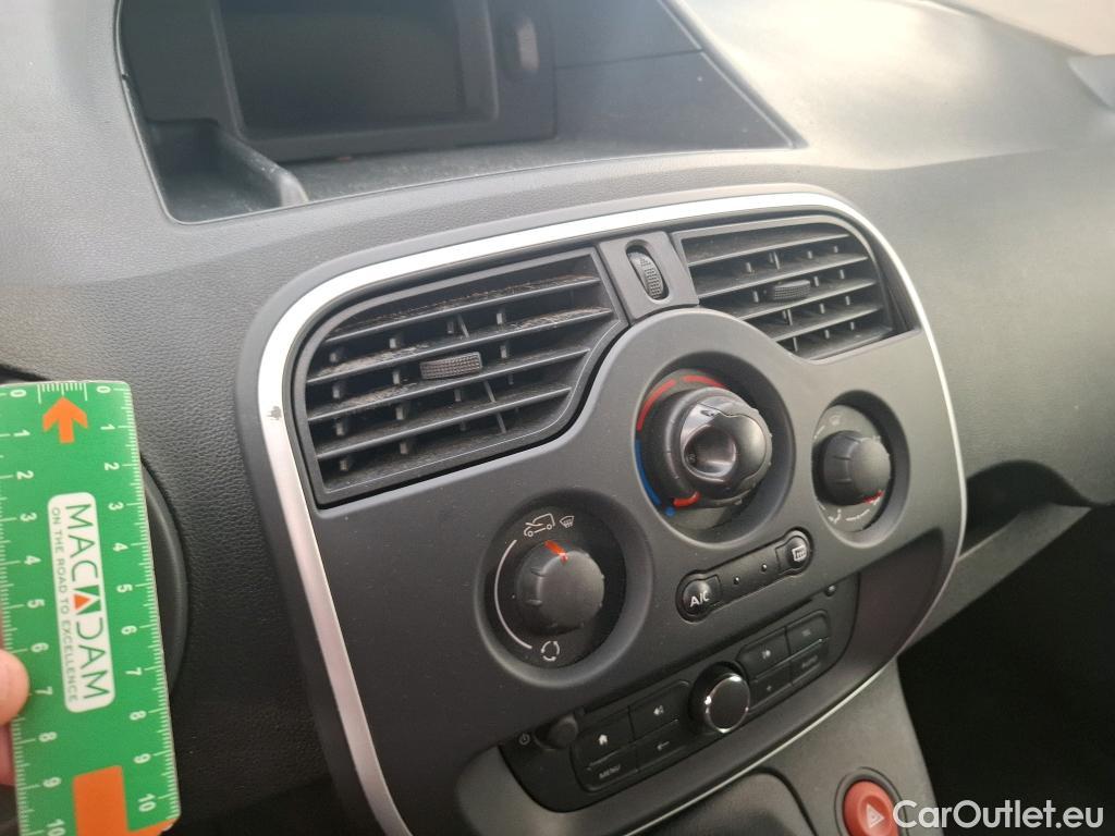  Renault  Kangoo  Express Maxi Extra (Série Spéciale) 1.5 dCi 110CV BVM6 E6 #41