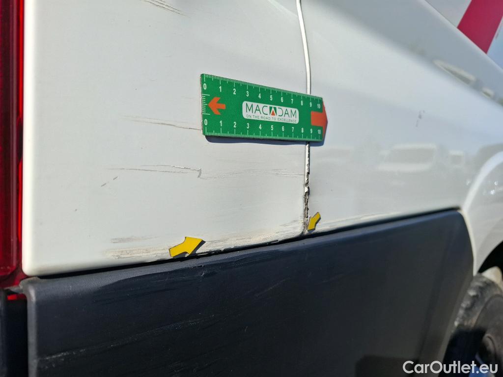  Peugeot  Boxer PEUGEOT  / 2014 / 4P / Fourgon tôlé BlueHDi S&S 120 PREMIUM 335 L2H2 #33