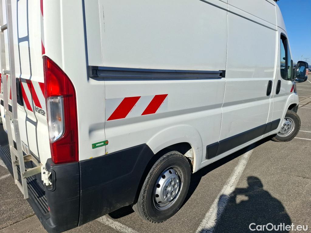  Peugeot  Boxer PEUGEOT  / 2014 / 4P / Fourgon tôlé BlueHDi S&S 120 PREMIUM 335 L2H2 #32