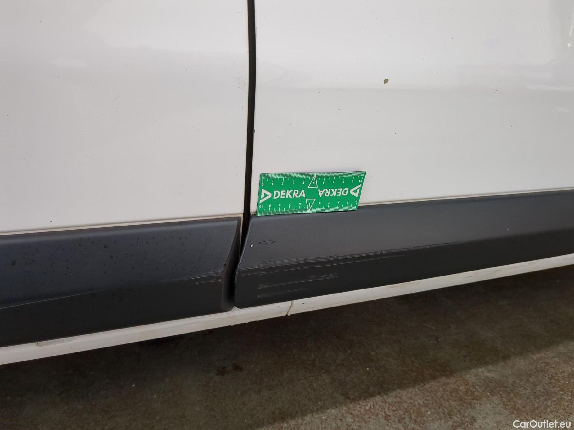  Peugeot  Expert  Fourgon Premium L1 1.5 HDi 120CV BVM6 E6d #8