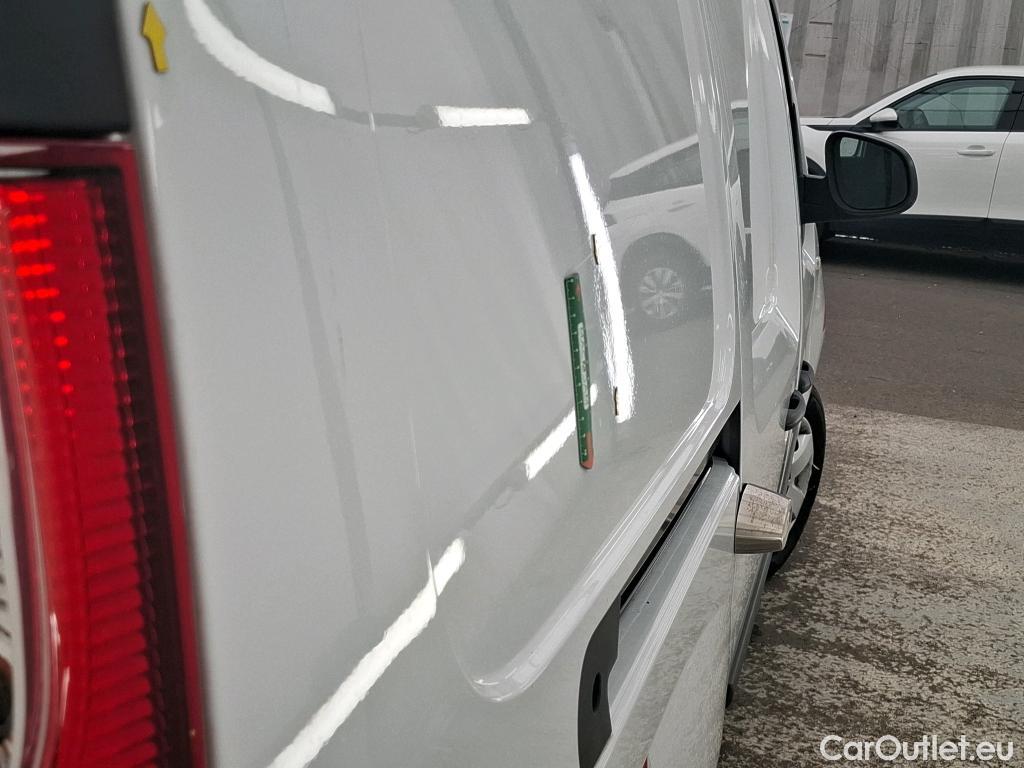  Renault  Kangoo  Express Maxi Extra (Série Spéciale) 1.5 dCi 110CV BVM6 E6 #2