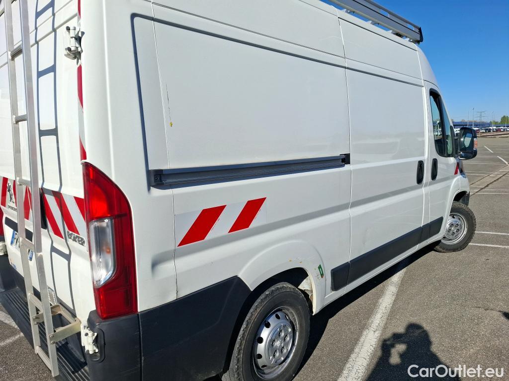  Peugeot  Boxer PEUGEOT  / 2014 / 4P / Fourgon tôlé BlueHDi S&S 120 PREMIUM 335 L2H2 #11