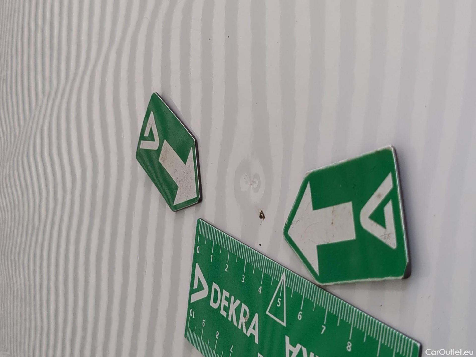  Peugeot  Expert  Fourgon Premium L1 1.5 HDi 120CV BVM6 E6d #30