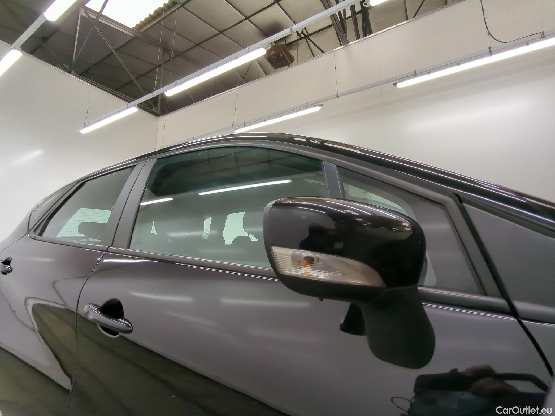  Renault  Captur RENAULT  5p Crossover Business dCi 90 - 18 #14