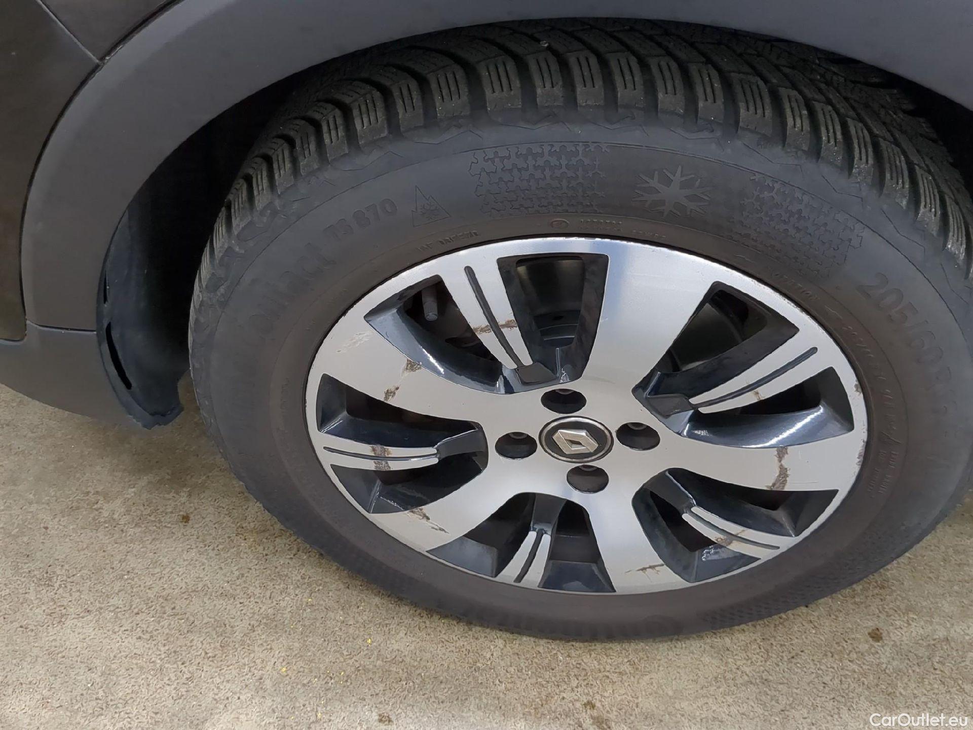  Renault  Captur RENAULT  5p Crossover Business dCi 90 - 18 #53