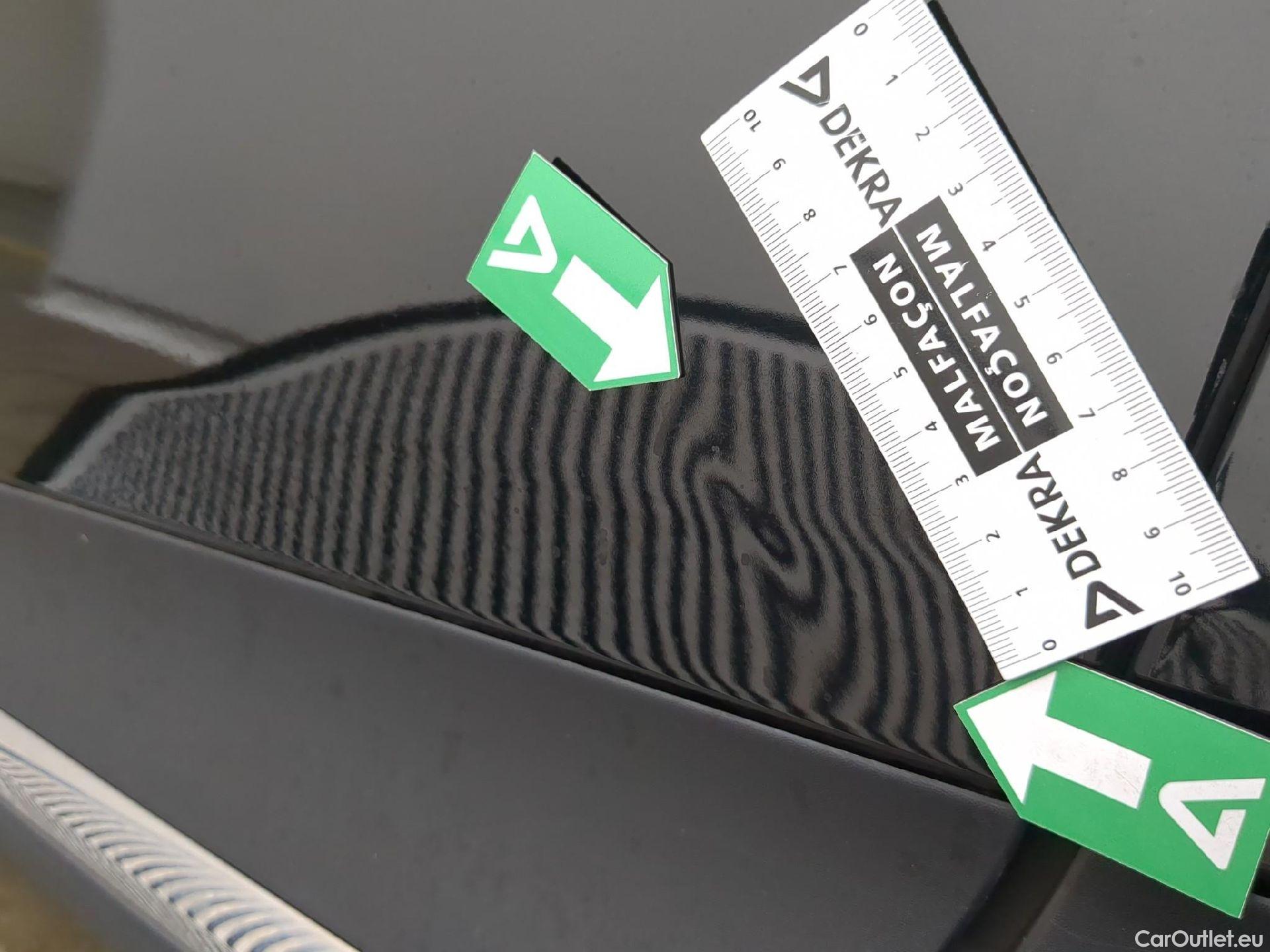  Renault  Captur RENAULT  5p Crossover Business dCi 90 - 18 #29