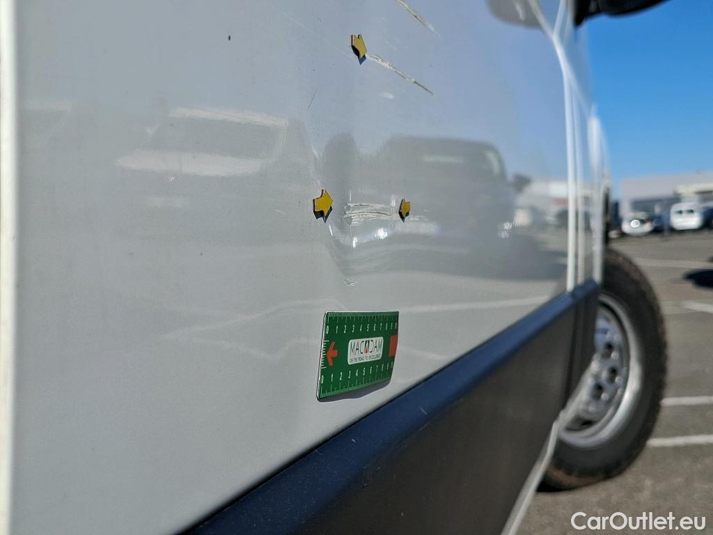  Peugeot  Boxer PEUGEOT  / 2014 / 4P / Fourgon tôlé BlueHDi S&S 120 PREMIUM 335 L2H2 #27