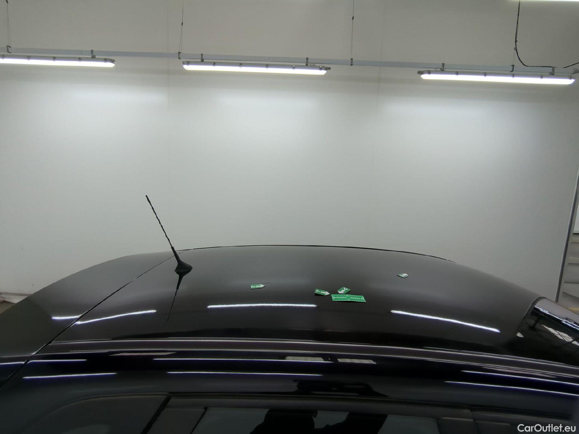  Renault  Captur RENAULT  5p Crossover Business dCi 90 - 18 #35