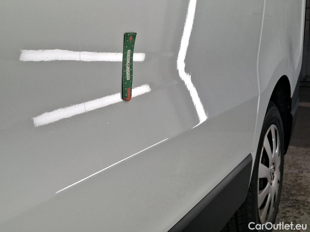  Renault  Trafic  Furgon Grand Confort L1H1 1000 1.6 dCi 120CV BVM6 E6 #4