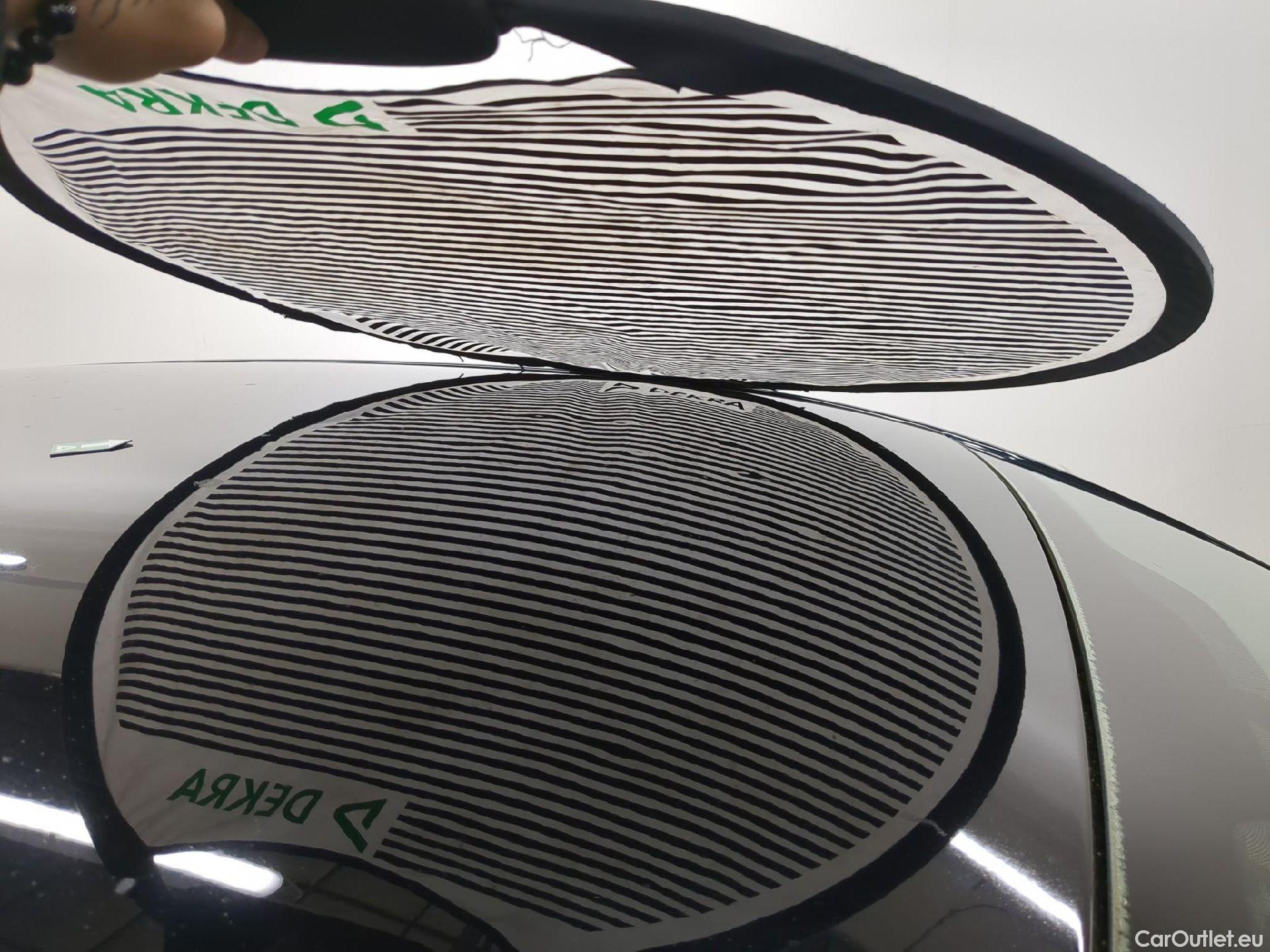  Renault  Captur RENAULT  5p Crossover Business dCi 90 - 18 #40